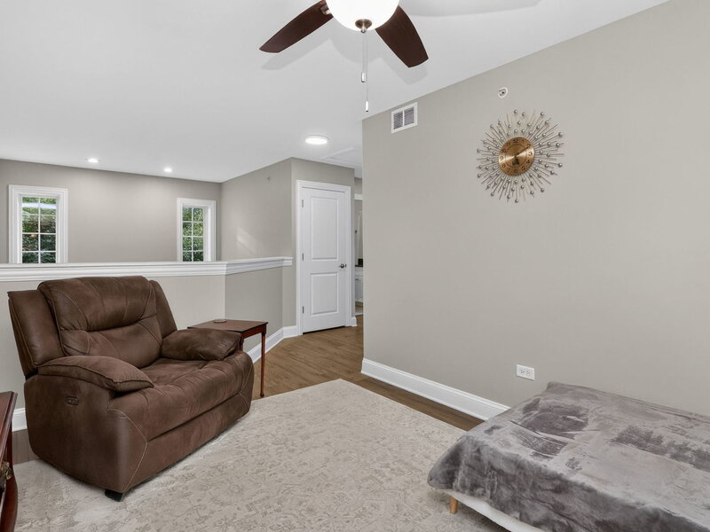1205 Charleston Court Westmont IL 60559