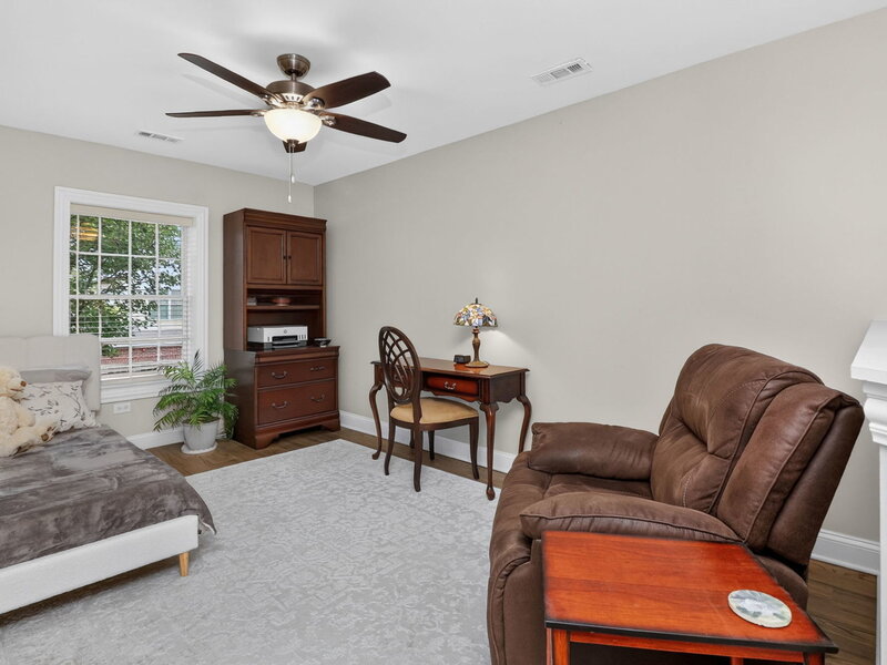 1205 Charleston Court Westmont IL 60559