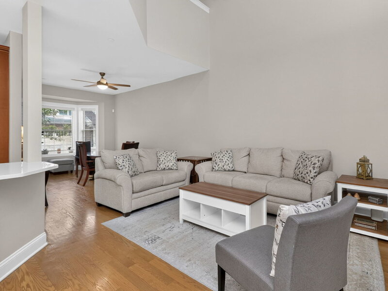 1205 Charleston Court Westmont IL 60559