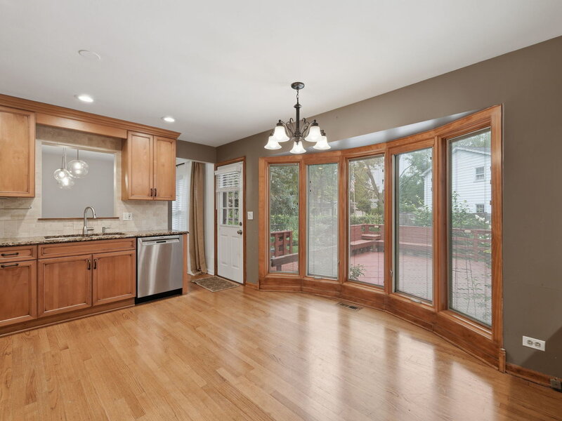 902 N Rohlwing Road Palatine IL 60074