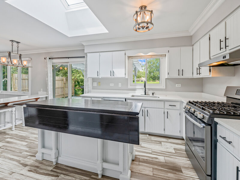 17008 Forest Avenue Oak Forest IL 60452