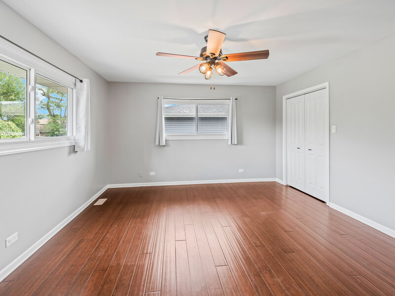 17008 Forest Avenue Oak Forest IL 60452