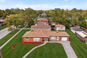 Photo of 2752 Tennyson Place Hazel Crest IL 60429