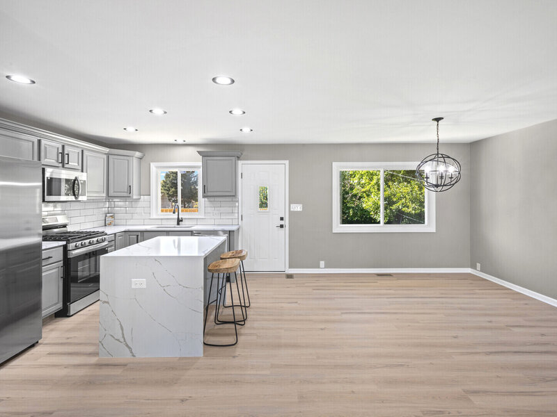 300 Hickory Avenue Romeoville IL 60446