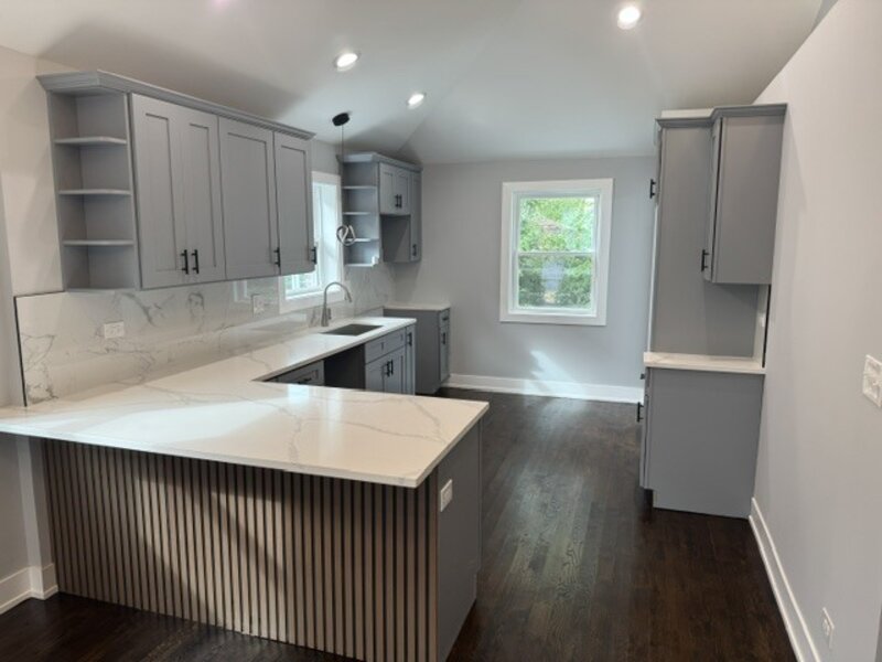 12432 S Normal Avenue Chicago IL 60628