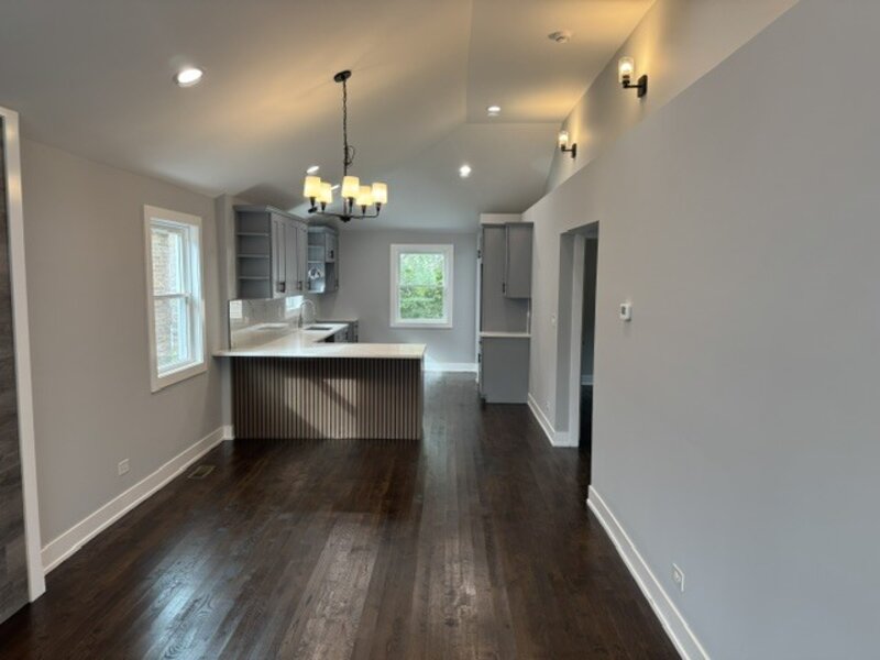 12432 S Normal Avenue Chicago IL 60628