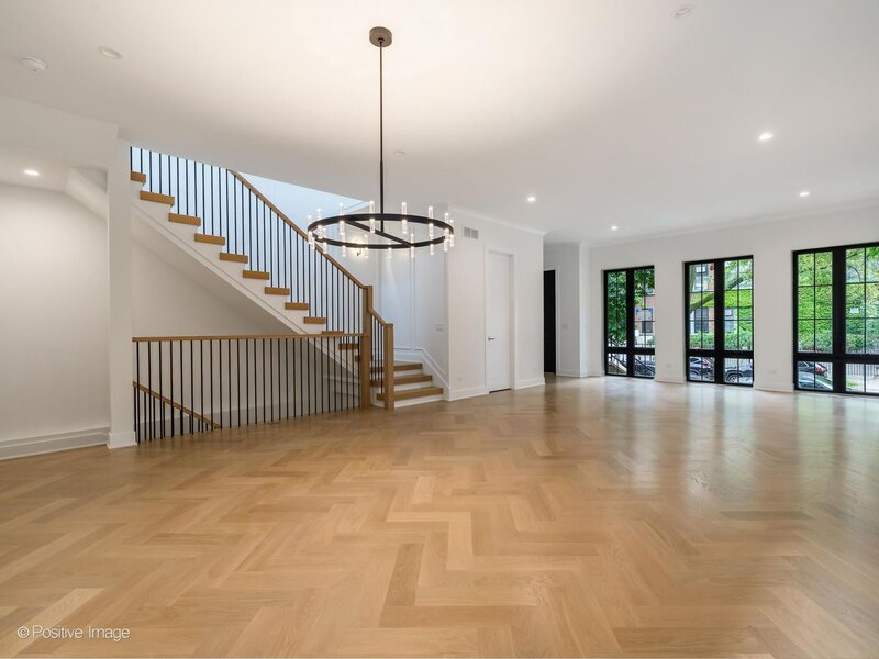 3714 N Claremont Avenue Chicago IL 60618