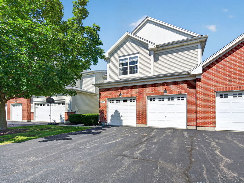199 Dorset Avenue Oswego IL 60543