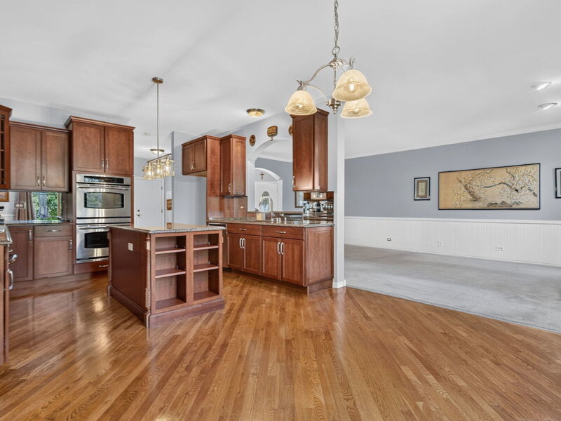 199 Dorset Avenue Oswego IL 60543