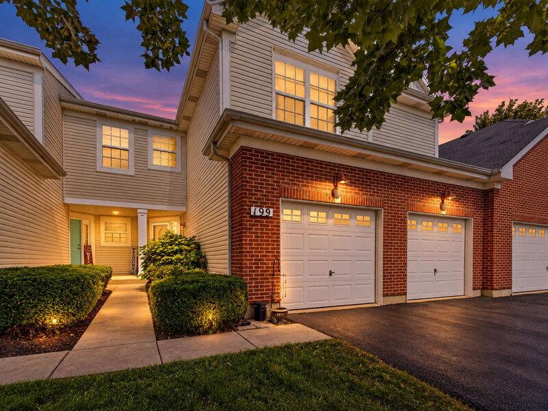 199 Dorset Avenue Oswego IL 60543