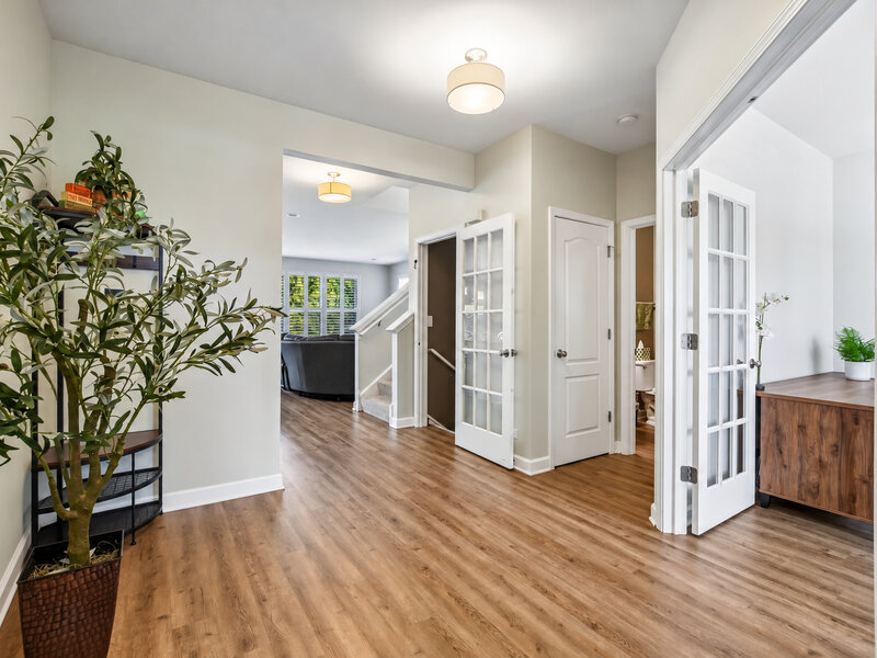 26 Churchill Road Winfield IL 60190