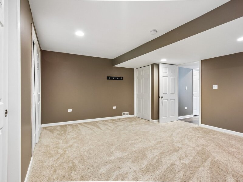 26 Churchill Road Winfield IL 60190