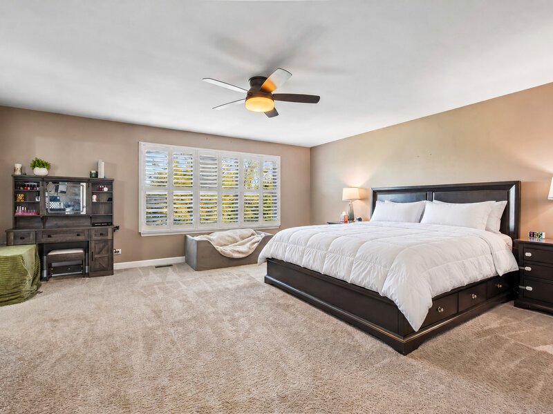 26 Churchill Road Winfield IL 60190
