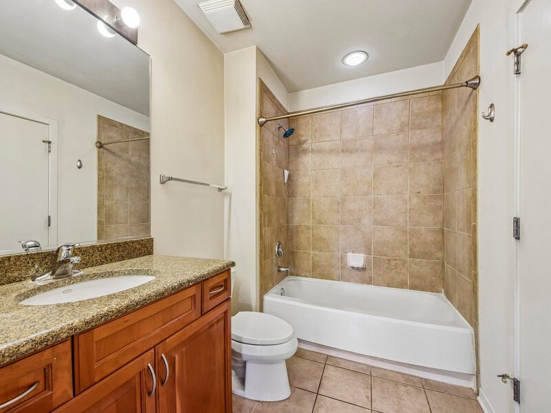7243 Madison Street Forest Park IL 60130