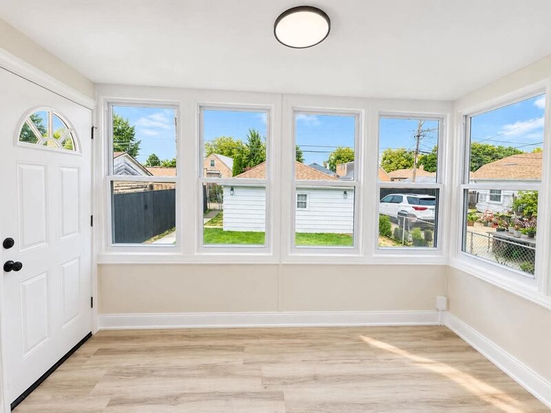 3854 W 67th Place Chicago IL 60629