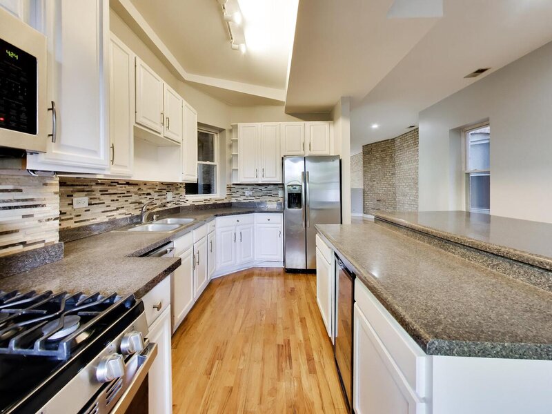 1108 E Marquette Road Chicago IL 60637