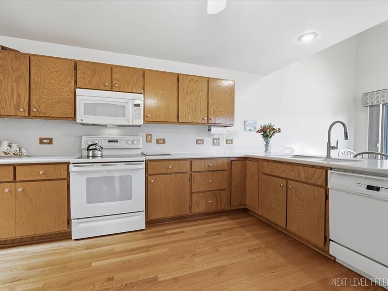 3809 Hagen Court Woodridge IL 60517