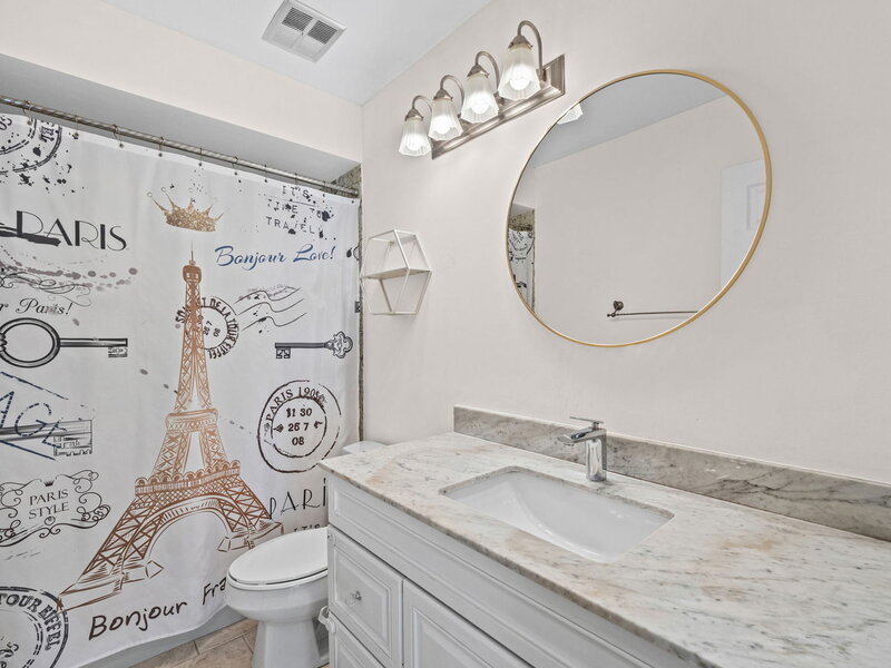 1747 W Crystal Lane Mount Prospect IL 60056