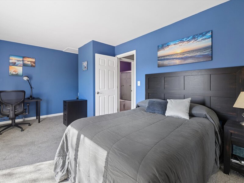 1451 Elder Drive Aurora IL 60506