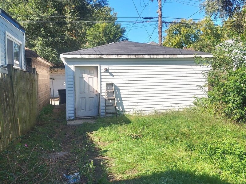 7638 S Rhodes Avenue Chicago IL 60619