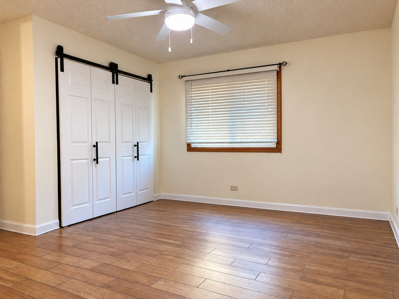 16141 Evans Avenue South Holland IL 60473