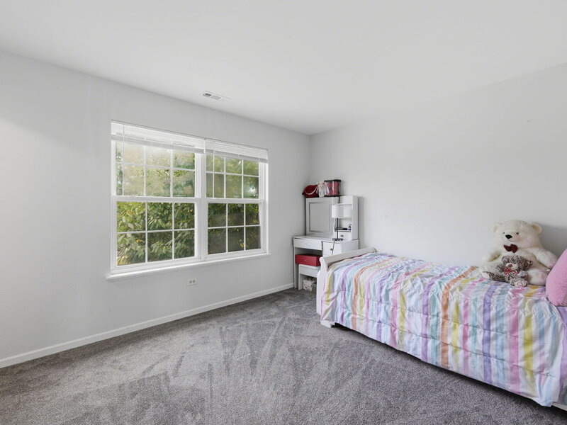 4 Claridge Court Bolingbrook IL 60440