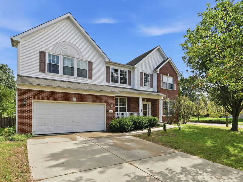 4 Claridge Court Bolingbrook IL 60440