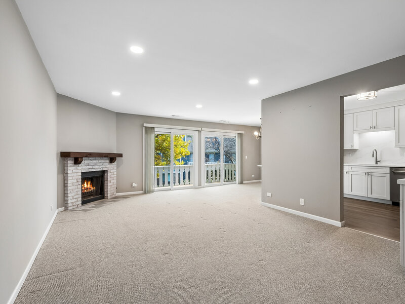 549 Williamsburg Court Wheeling IL 60090