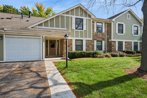 Photo of 549 Williamsburg Court Wheeling IL 60090