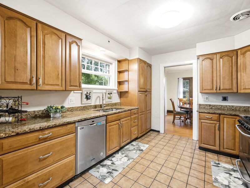 186 N Du Bois Avenue Elgin IL 60123