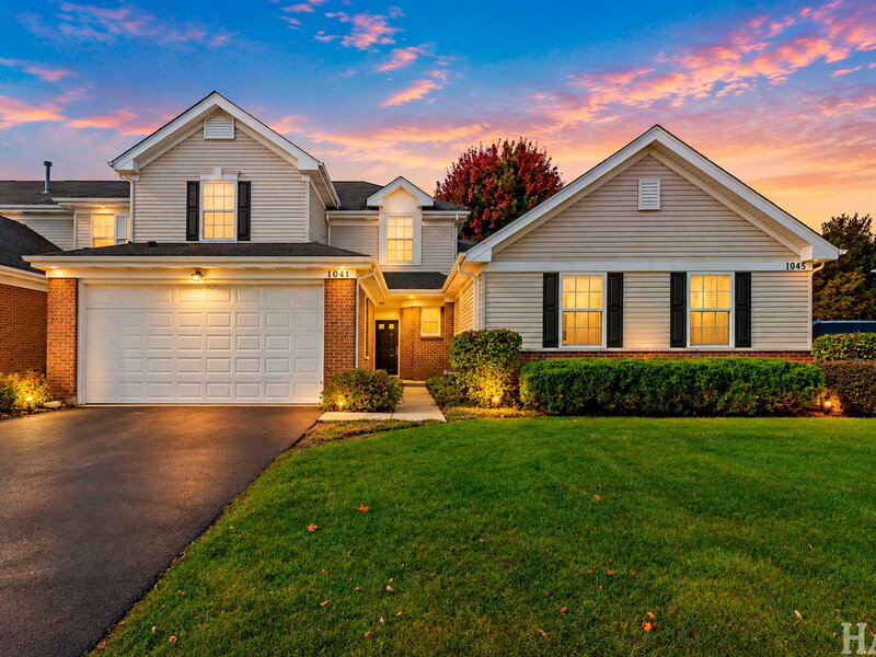 1041 Carrick Road Mchenry IL 60050