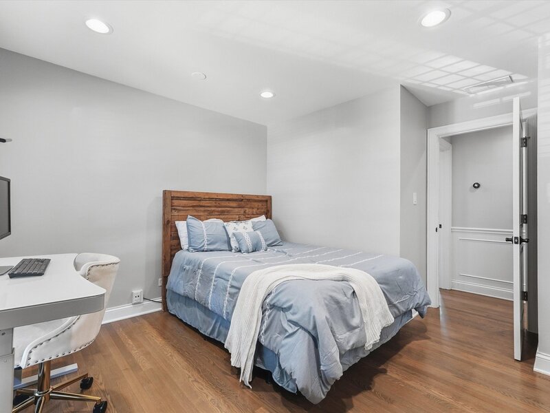 748 Milbeck Court Elk Grove Village IL 60007