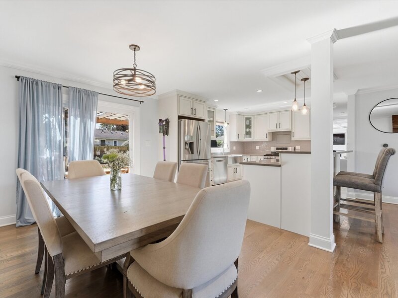 748 Milbeck Court Elk Grove Village IL 60007