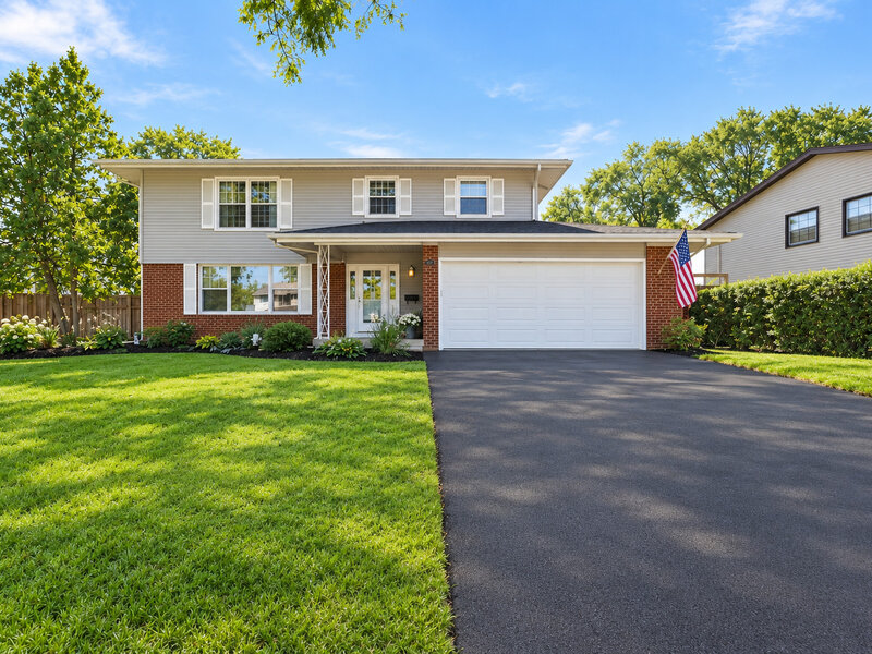 748 Milbeck Court Elk Grove Village IL 60007