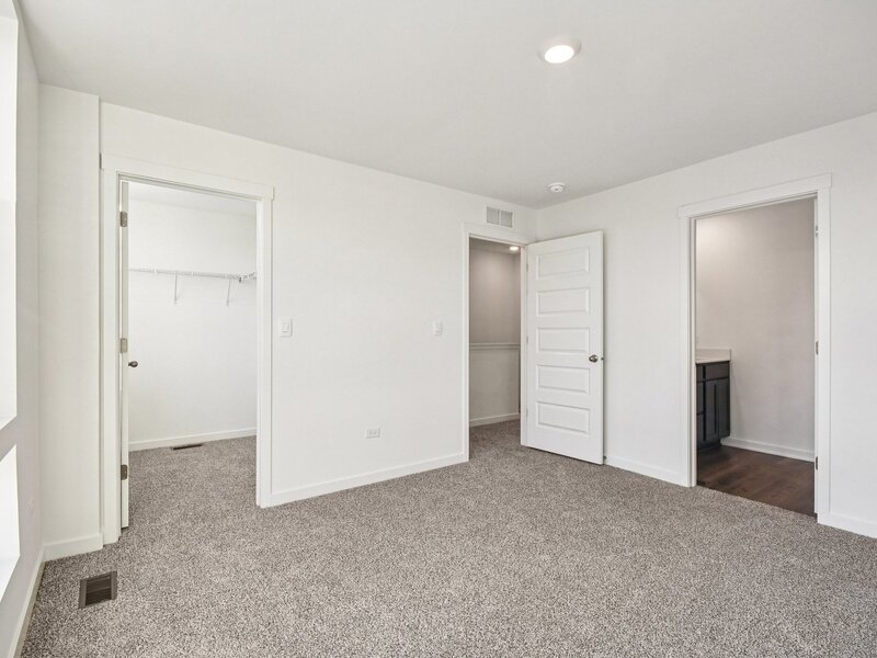 378 Summit Circle Lombard IL 60148