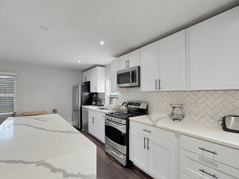 10644 S Peoria Street Chicago IL 60643