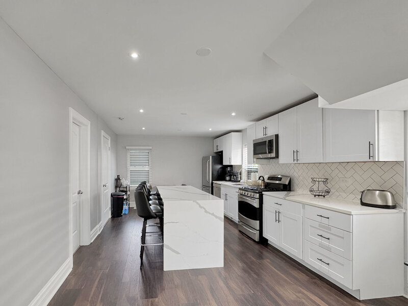 10644 S Peoria Street Chicago IL 60643