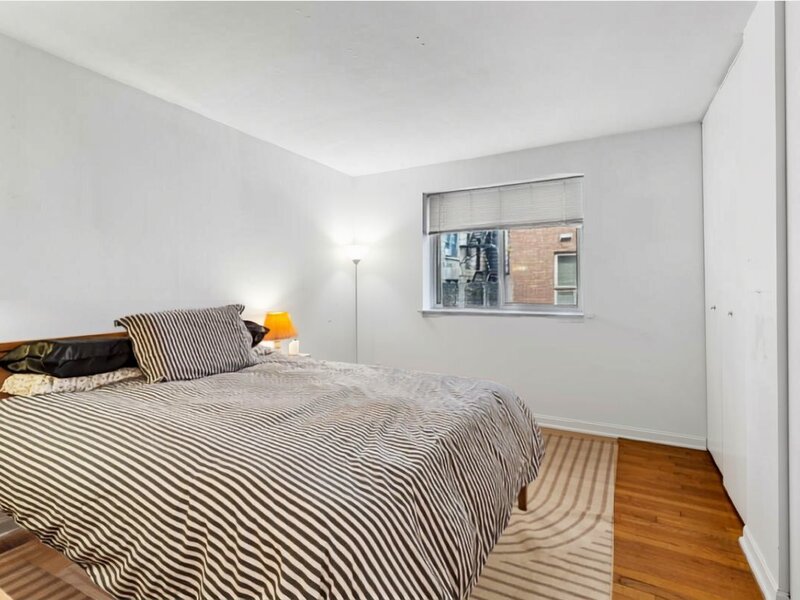 2629 N Hampden Court Chicago IL 60614