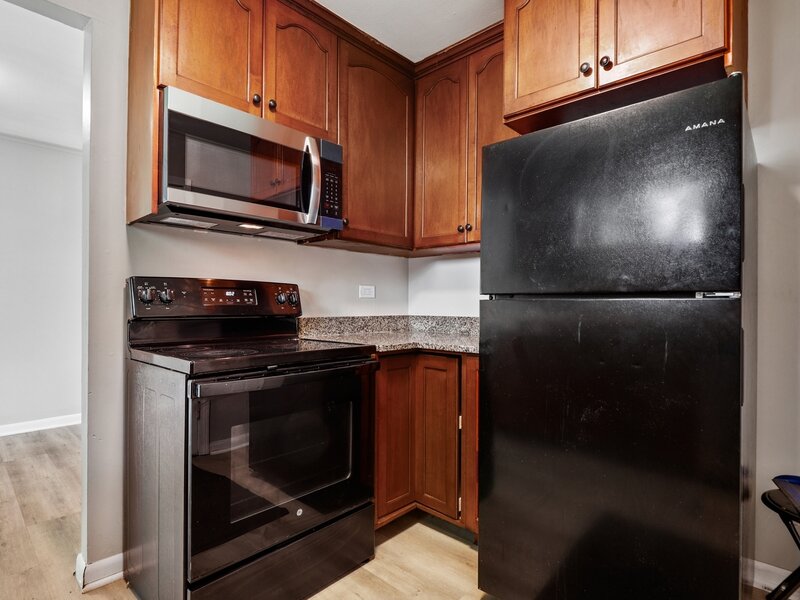 16432 Sawyer Avenue Markham IL 60428