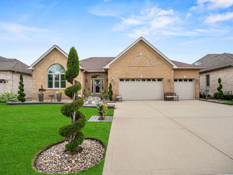 109 Rose Drive Bloomingdale IL 60108
