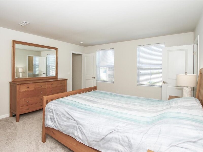 127 Wildflower Way Hampshire IL 60140