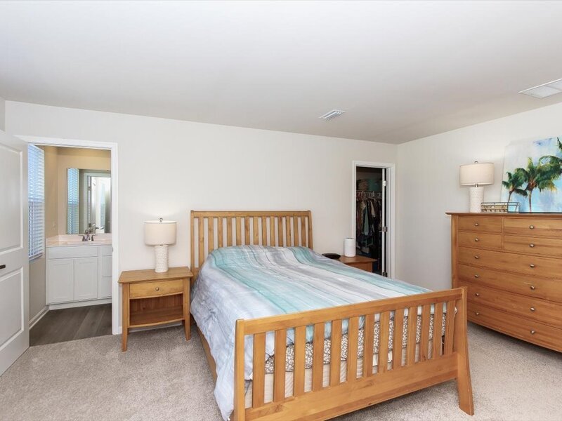 127 Wildflower Way Hampshire IL 60140