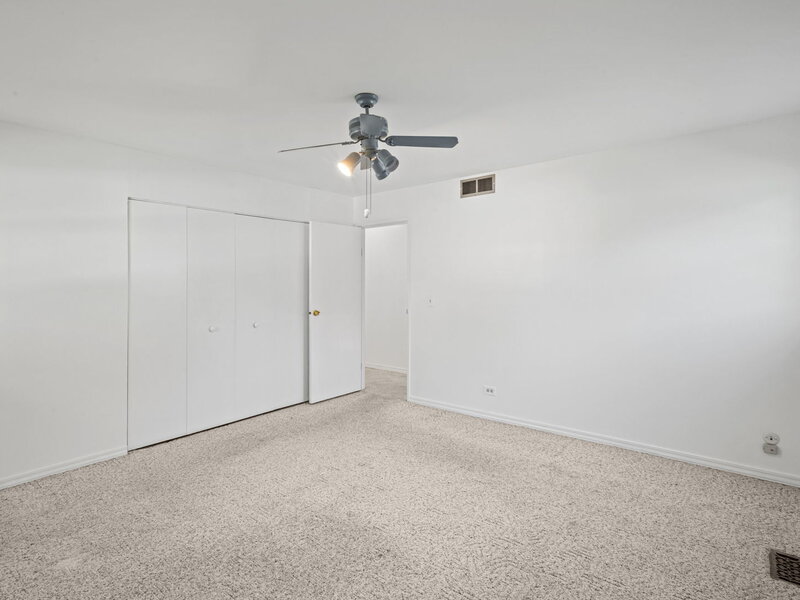 6819 Kincaid Court Woodridge IL 60517
