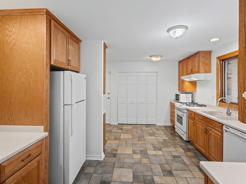 6819 Kincaid Court Woodridge IL 60517