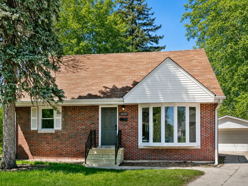 18600 Golfview Avenue Homewood IL 60430