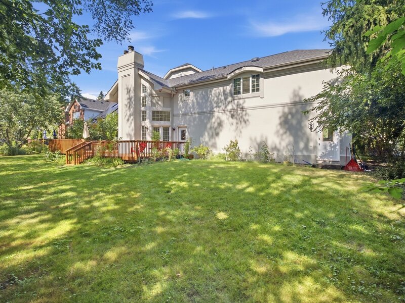 351 Willowood Lane Willowbrook IL 60527