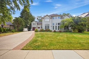 Photo of 351 Willowood Lane Willowbrook IL 60527