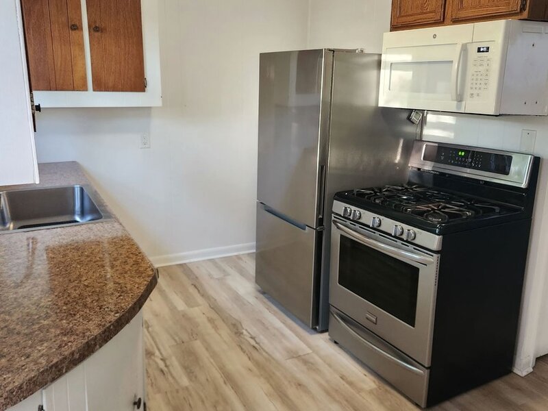 32 Arlington Lane Fox Lake IL 60020