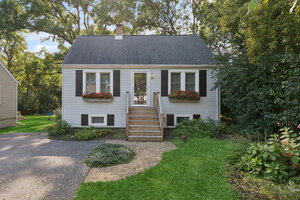 Photo of 26 Jewell Road Wheaton IL 60187