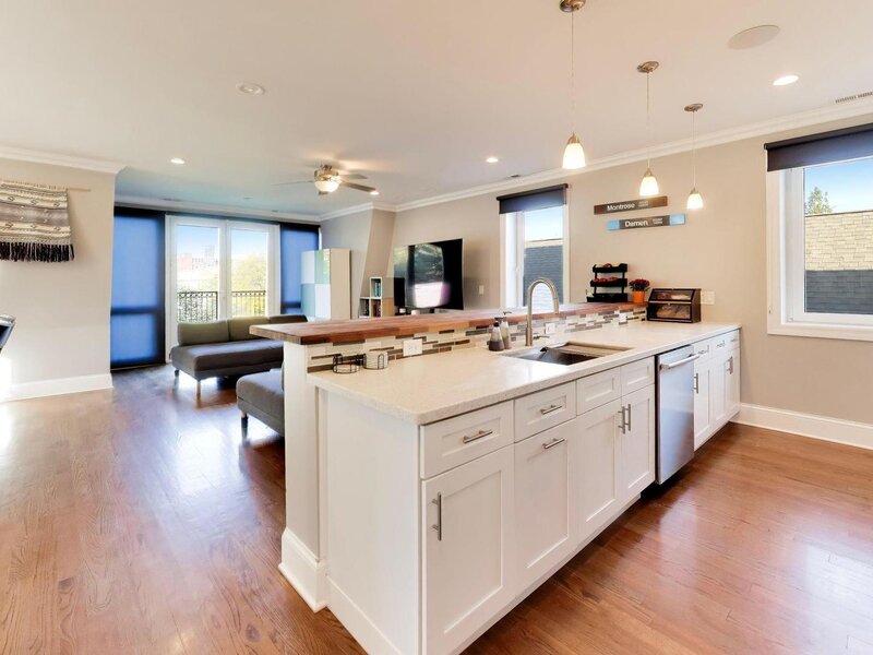 4531 N Wolcott Avenue Chicago IL 60640